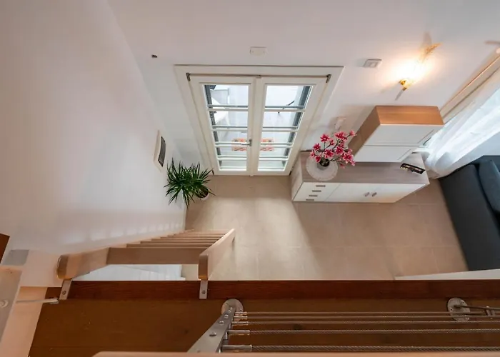Loft In - Murano Venier Apartment *