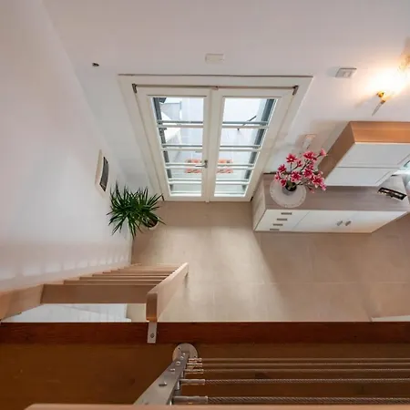 Loft In - Murano Venier Apartman *