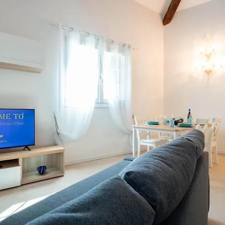 Loft In - Murano Venier *