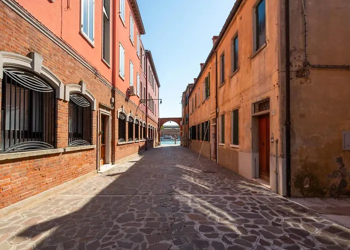 Loft In - Murano Venier *