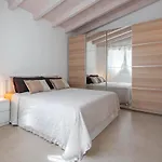 Loft In - Murano Venier